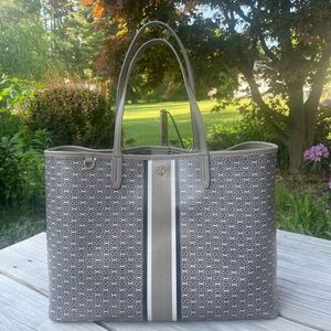Tory Burch Gemini Link Large Tote NWT